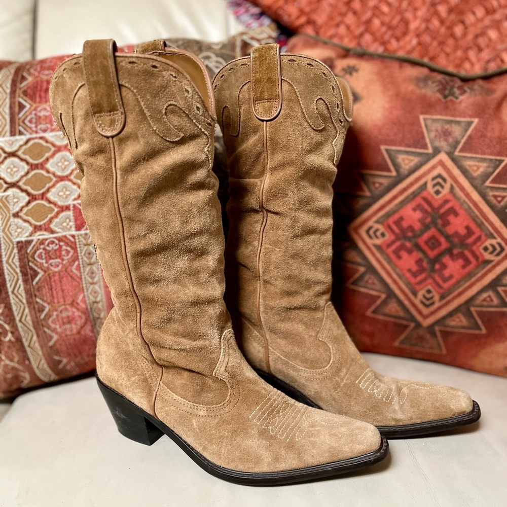 Cathy Jean Tan Suede Heeled Boots